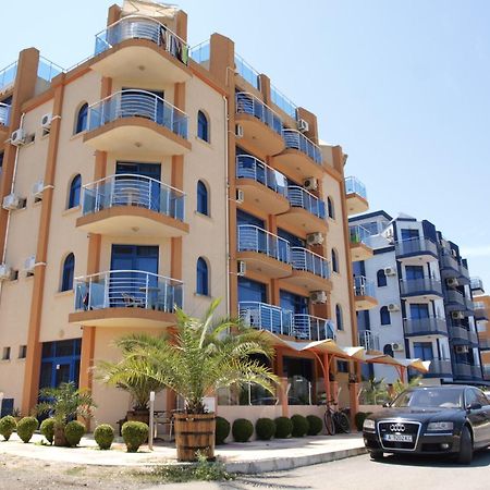 Hotel Penelope Primorsko Buitenkant foto