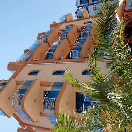 Hotel Penelope Primorsko Buitenkant foto