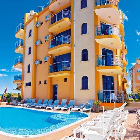 Hotel Penelope Primorsko Buitenkant foto