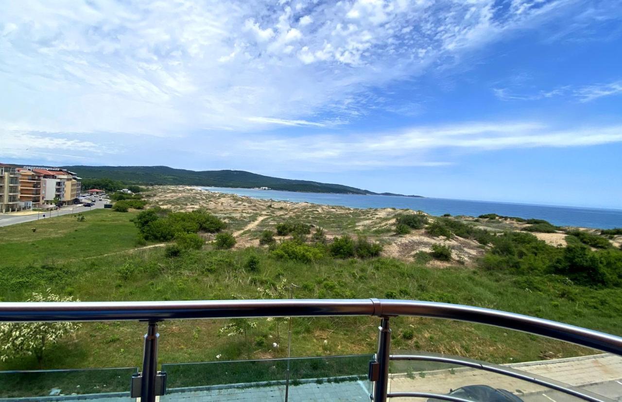 Hotel Penelope Primorsko Buitenkant foto