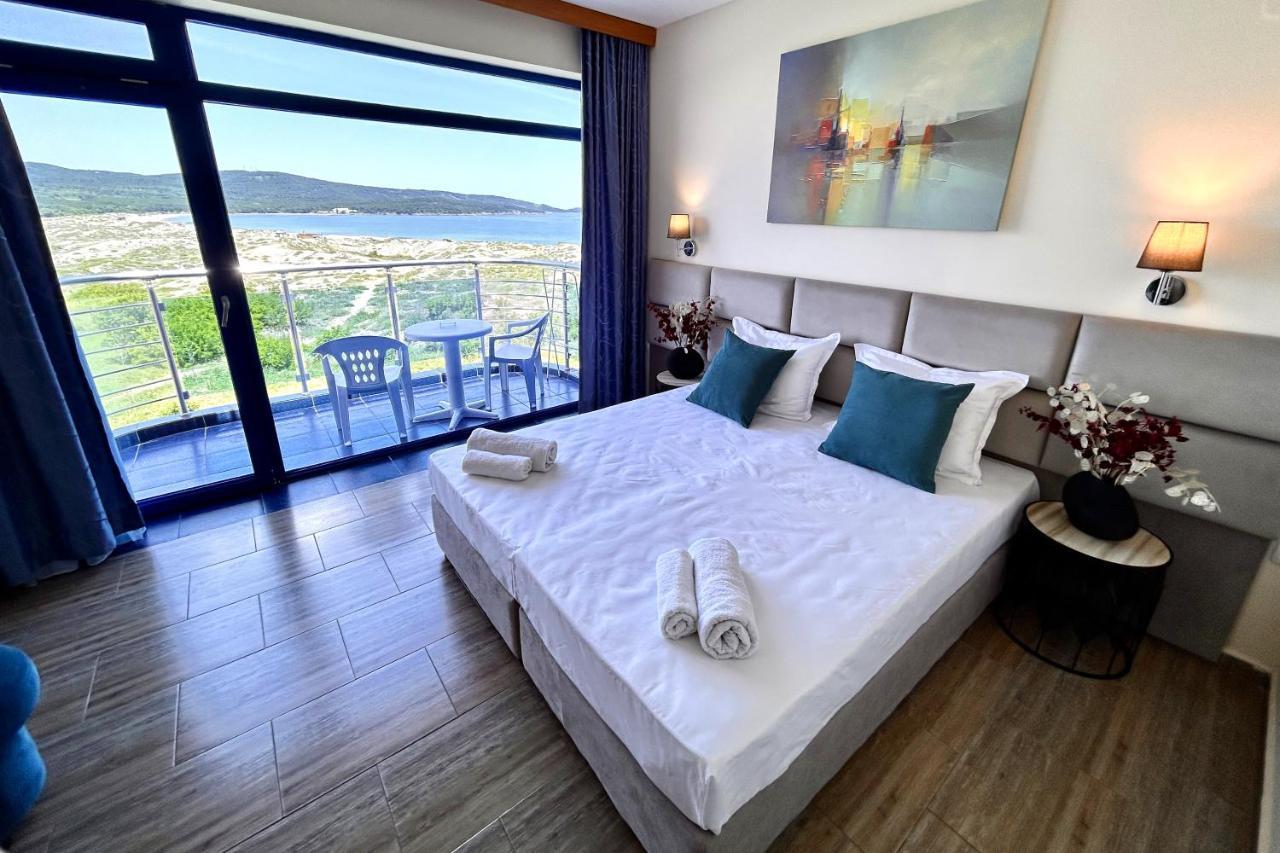 Hotel Penelope Primorsko Buitenkant foto