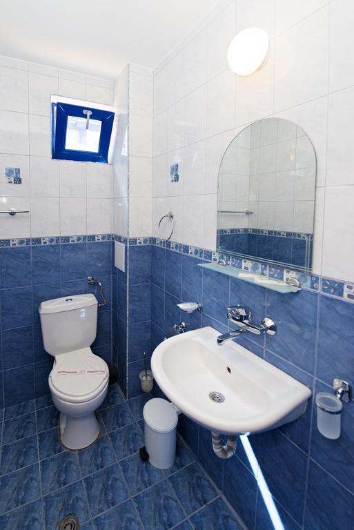 Hotel Penelope Primorsko Buitenkant foto